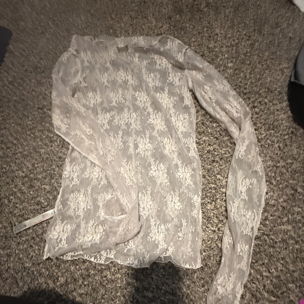 Lace long sleeve top